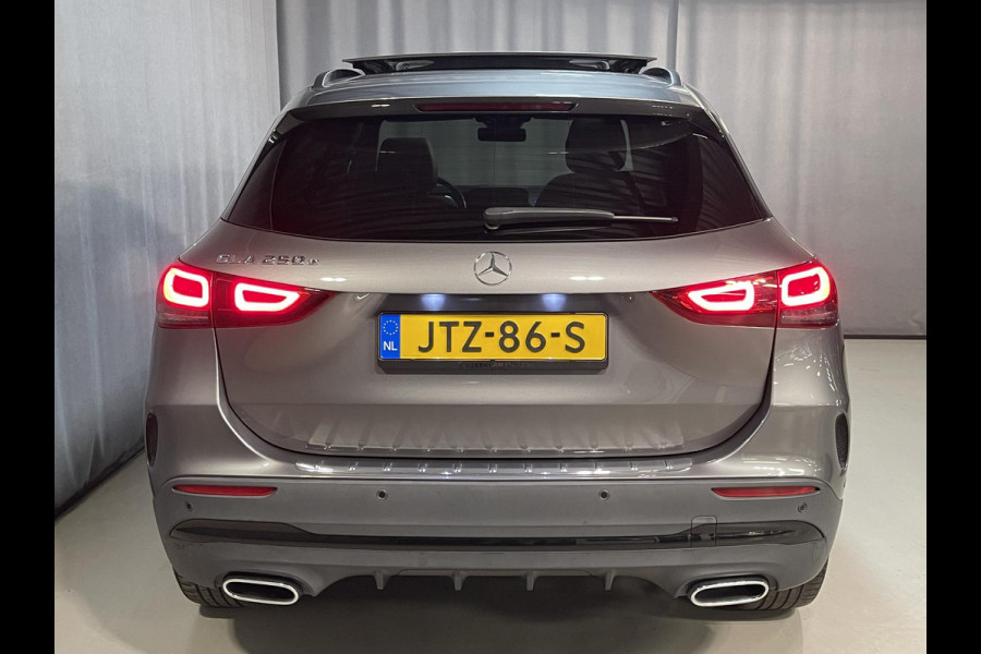 Mercedes-Benz GLA 250 e AMG Line 20"/Panoramadak/Memory stoel l+r/Matrix LED/Keyless/Sfeerverlichting/Stoelverwarming/Camera/
