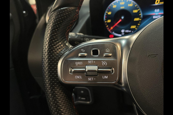 Mercedes-Benz GLA 250 e AMG Line 20"/Panoramadak/Memory stoel l+r/Matrix LED/Keyless/Sfeerverlichting/Stoelverwarming/Camera/