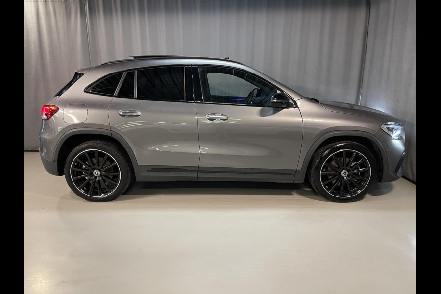 Mercedes-Benz GLA 250 e AMG Line 20"/Panoramadak/Memory stoel l+r/Matrix LED/Keyless/Sfeerverlichting/Stoelverwarming/Camera/