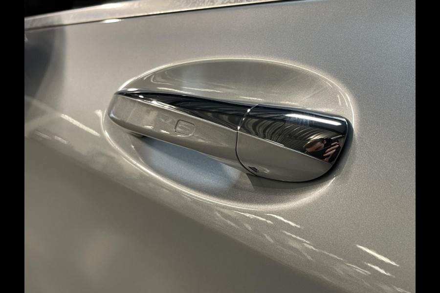 Mercedes-Benz GLC 300e 4MATIC AMG Line 19"/Panoramadak/Dodehoek/Adaptieve cruise/Keyless/Burmester/Matrix LED/Apple Carplay & Android Auto/Stoelverwarming/Elektrische klep