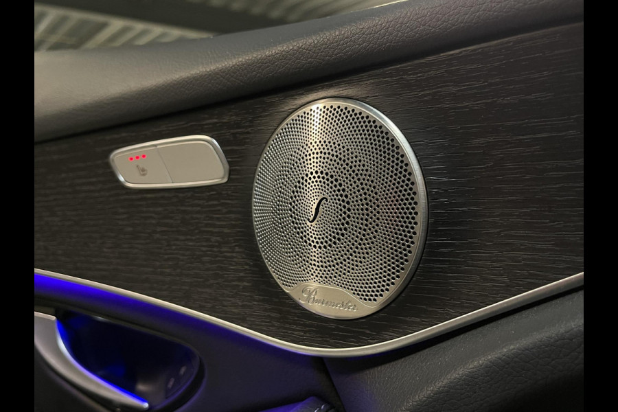 Mercedes-Benz GLC 300e 4MATIC AMG Line 19"/Panoramadak/Dodehoek/Adaptieve cruise/Keyless/Burmester/Matrix LED/Apple Carplay & Android Auto/Stoelverwarming/Elektrische klep