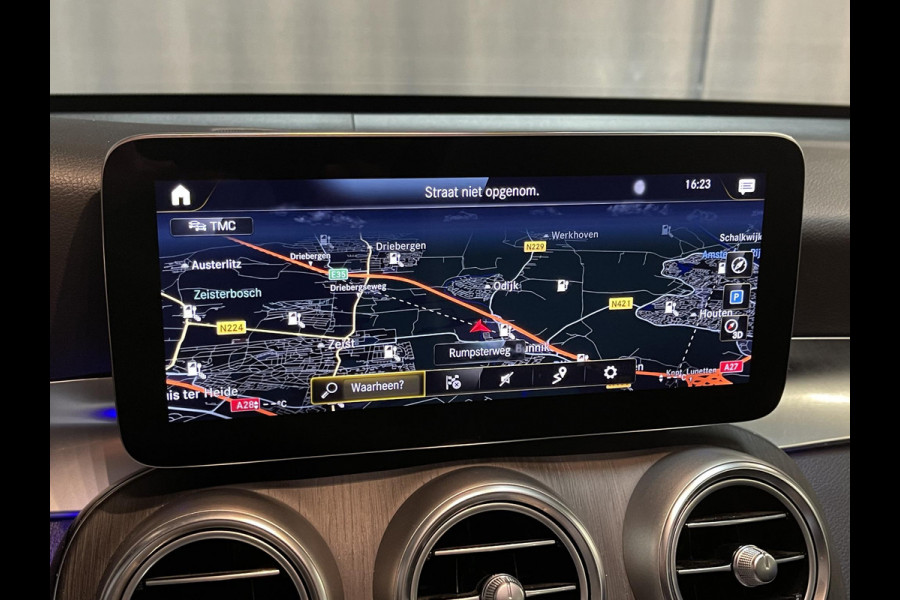 Mercedes-Benz GLC 300e 4MATIC AMG Line 19"/Panoramadak/Dodehoek/Adaptieve cruise/Keyless/Burmester/Matrix LED/Apple Carplay & Android Auto/Stoelverwarming/Elektrische klep