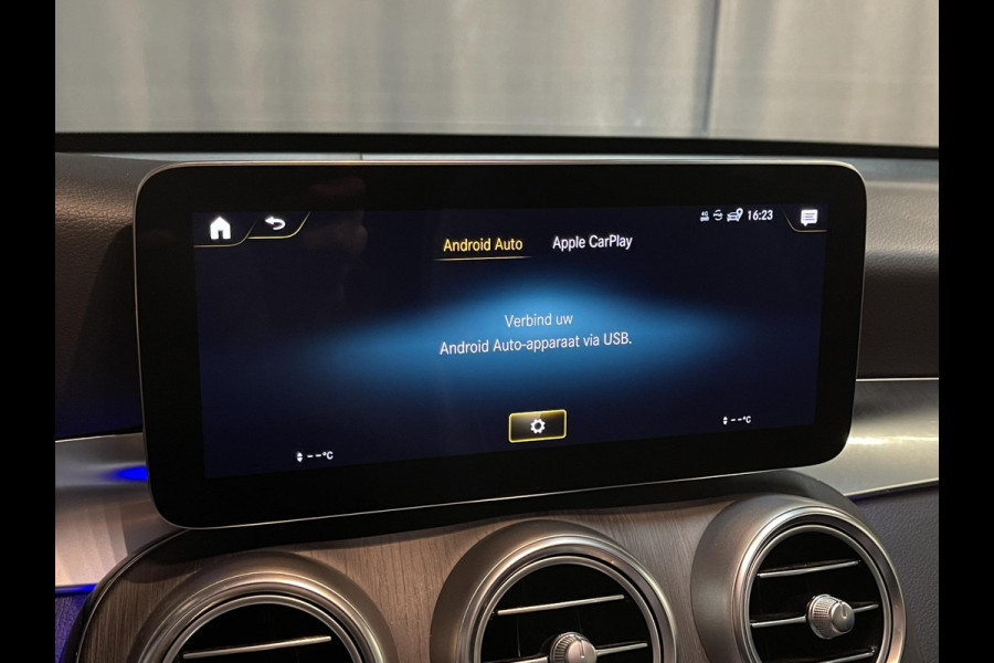 Mercedes-Benz GLC 300e 4MATIC AMG Line 19"/Panoramadak/Dodehoek/Adaptieve cruise/Keyless/Burmester/Matrix LED/Apple Carplay & Android Auto/Stoelverwarming/Elektrische klep