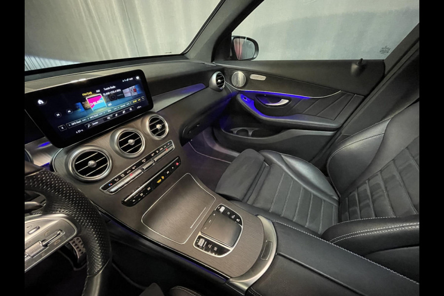 Mercedes-Benz GLC 300e 4MATIC AMG Line 19"/Panoramadak/Dodehoek/Adaptieve cruise/Keyless/Burmester/Matrix LED/Apple Carplay & Android Auto/Stoelverwarming/Elektrische klep