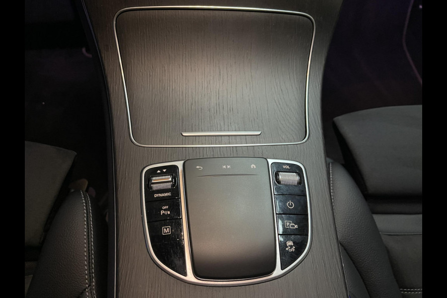Mercedes-Benz GLC 300e 4MATIC AMG Line 19"/Panoramadak/Dodehoek/Adaptieve cruise/Keyless/Burmester/Matrix LED/Apple Carplay & Android Auto/Stoelverwarming/Elektrische klep