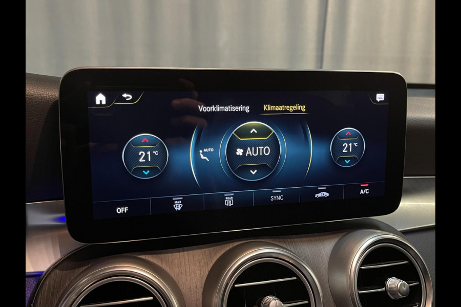 Mercedes-Benz GLC 300e 4MATIC AMG Line 19"/Panoramadak/Dodehoek/Adaptieve cruise/Keyless/Burmester/Matrix LED/Apple Carplay & Android Auto/Stoelverwarming/Elektrische klep