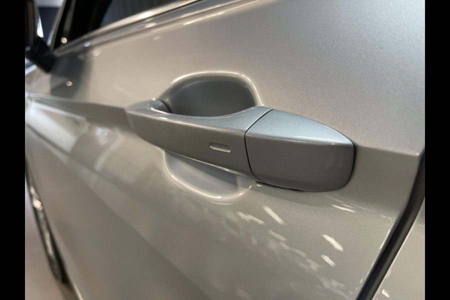 Volkswagen Tiguan 1.4 TSI eHybrid Elegance 19"/Panoramadak/Trekhaak/IQ Lights/Dodehoek/Camera/Adaptieve cruise/Elektrische klep/Stoel + stuurverwarming