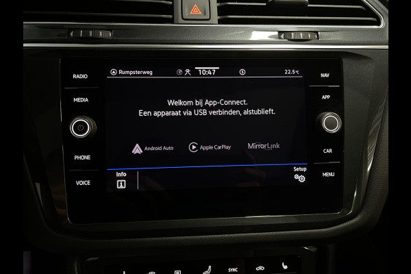 Volkswagen Tiguan 1.4 TSI eHybrid Elegance 19"/Panoramadak/Trekhaak/IQ Lights/Dodehoek/Camera/Adaptieve cruise/Elektrische klep/Stoel + stuurverwarming