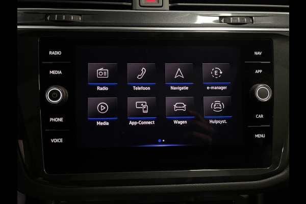 Volkswagen Tiguan 1.4 TSI eHybrid Elegance 19"/Panoramadak/Trekhaak/IQ Lights/Dodehoek/Camera/Adaptieve cruise/Elektrische klep/Stoel + stuurverwarming