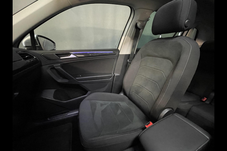 Volkswagen Tiguan 1.4 TSI eHybrid Elegance 19"/Panoramadak/Trekhaak/IQ Lights/Dodehoek/Camera/Adaptieve cruise/Elektrische klep/Stoel + stuurverwarming