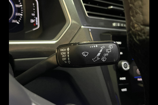 Volkswagen Tiguan 1.4 TSI eHybrid R-Line Business+ FABRIEKSGARANTIE TOT 03-2027 20"/VOL Leder + memory/Panoramadak/360 camera/Elektrische klep/Dodehoek/Stuur + stoelverwarming/IQ Lights/Adaptieve cruise