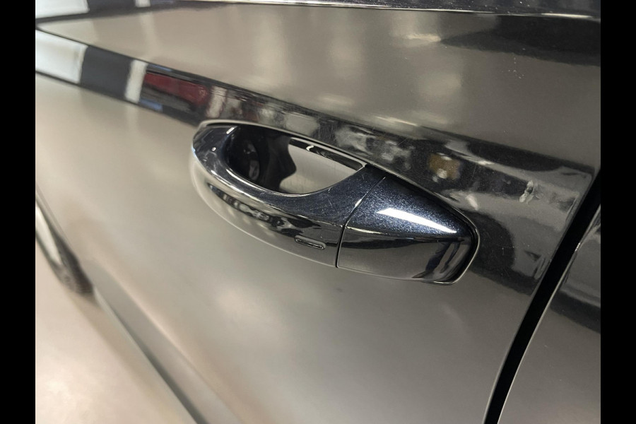 Škoda Kamiq 1.0 TSI Business Edition 16"/ Stoel + stuurverwarming/Keyless/Camera/Apple Carplay & Android Auto/PDC v+a/Climate