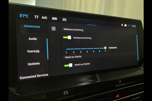 Citroën C5 X 1.6 Plug-in Hybrid Shine 19''/Leder/Dodehoek/Head-up display/Keyless/Stuur+stoelverwarming/Voorruitverwarming/DAB+/Camera