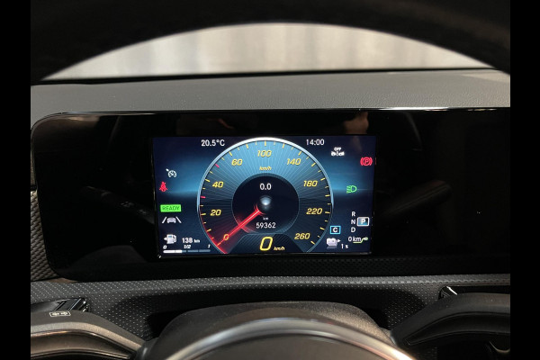 Mercedes-Benz CLA-Klasse Shooting Brake 250 e 17"/Apple Carplay & Android Auto/LED/Stoelverwarming/Camera/Climate