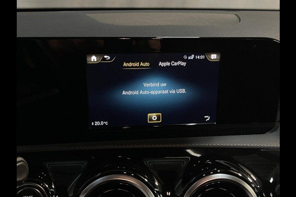 Mercedes-Benz CLA-Klasse Shooting Brake 250 e 17"/Apple Carplay & Android Auto/LED/Stoelverwarming/Camera/Climate