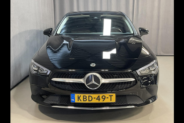 Mercedes-Benz CLA-Klasse Shooting Brake 250 e 17"/Apple Carplay & Android Auto/LED/Stoelverwarming/Camera/Climate