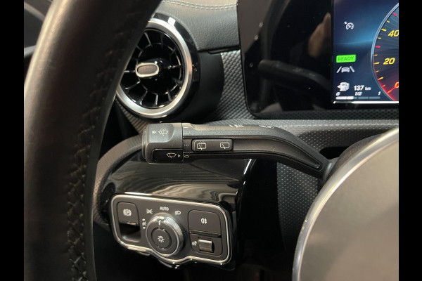 Mercedes-Benz CLA-Klasse Shooting Brake 250 e 17"/Apple Carplay & Android Auto/LED/Stoelverwarming/Camera/Climate