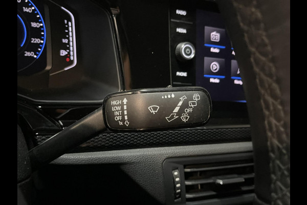 Volkswagen Polo 1.0 TSI Life 15"/Virtual cockpit/Stoelverwarming/PDC v+a/Apple Carplay & Android Auto/DAB/LED
