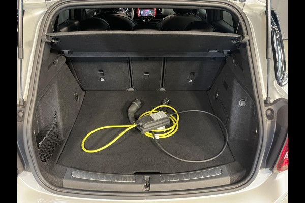MINI Countryman 1.5 Cooper S E ALL4 18"/Panoramadak/Adaptieve cruise/Leder + memory + stoelverwarming/Harman Kardon/Keyless/Elektrische klep/Head-up/Camera