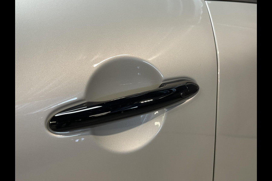 MINI Countryman 1.5 Cooper S E ALL4 18"/Panoramadak/Adaptieve cruise/Leder + memory + stoelverwarming/Harman Kardon/Keyless/Elektrische klep/Head-up/Camera