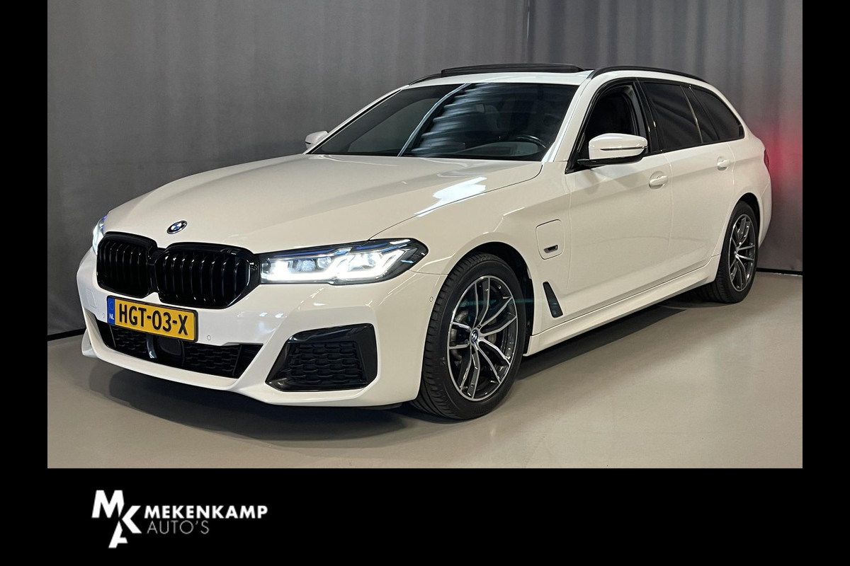 BMW 5 Serie Touring 530e High Executive M Sport 18"/Panoramadak/Laser LED/Adaptief onderstel/Head-up/Keyless/Stoelverwarming/Adaptieve cruise/Dodehoek/Camera/Apple Carplay & Android Auto/HiFi