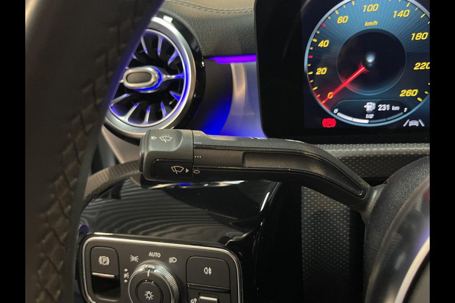 Mercedes-Benz CLA-Klasse 250 e Advantage AMG Line 18"/Dodehoek/Trekhaak/Camera/Sfeerverlichting/Stoelverwarming