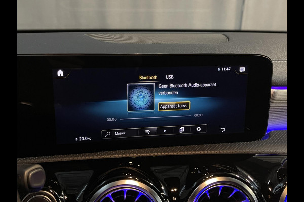 Mercedes-Benz CLA-Klasse 250 e Advantage AMG Line 18"/Dodehoek/Trekhaak/Camera/Sfeerverlichting/Stoelverwarming