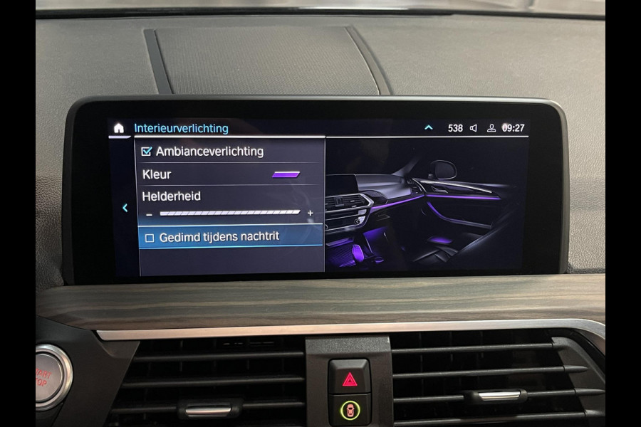 BMW X3 xDrive30e High Executive X Line 19"/Panoramadak/Trekhaak/360 camera/Adaptieve cruise/Dodehoek/Stoel + stuurverwarming/Head-up