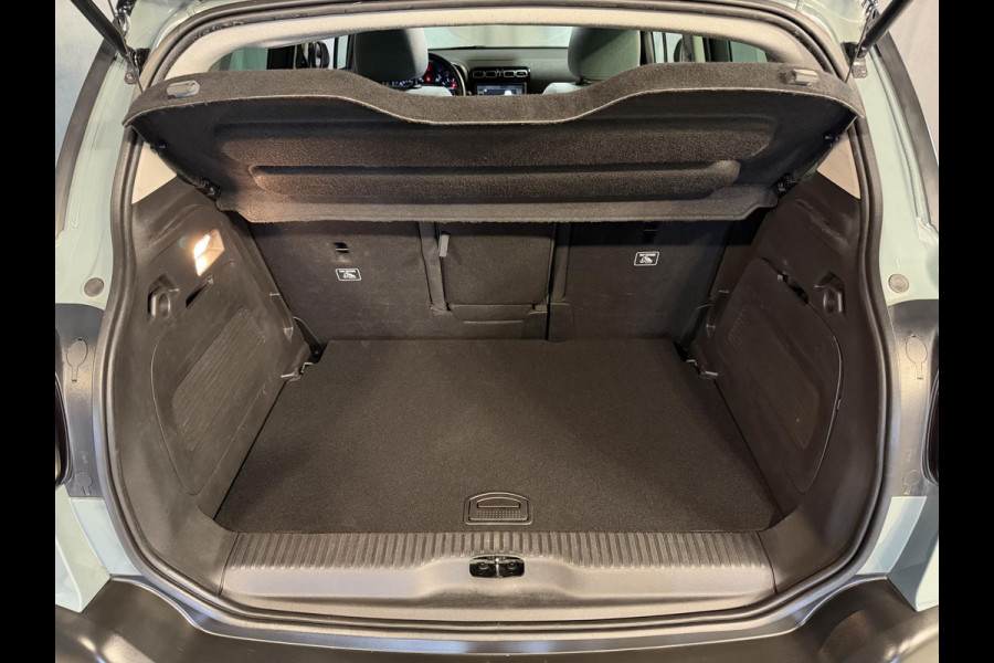 Citroën C3 Aircross 1.2 PureTech Shine 16"/Panoramadak/Leder/Stoelverwarming/Camera/Navigatie/Apple Carplay & Android Auto