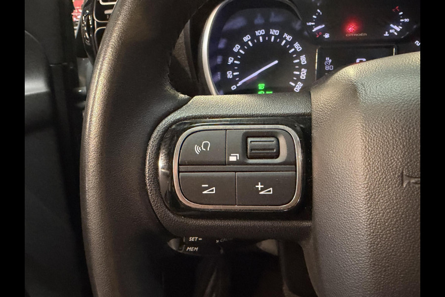 Citroën C3 Aircross 1.2 PureTech Shine 16"/Panoramadak/Leder/Stoelverwarming/Camera/Navigatie/Apple Carplay & Android Auto