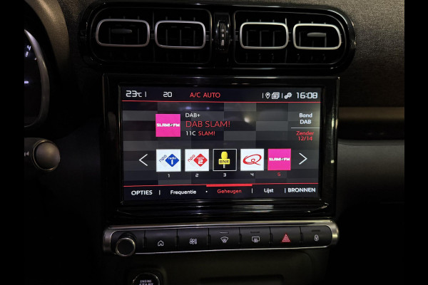 Citroën C3 Aircross 1.2 PureTech Shine 16"/Panoramadak/Leder/Stoelverwarming/Camera/Navigatie/Apple Carplay & Android Auto