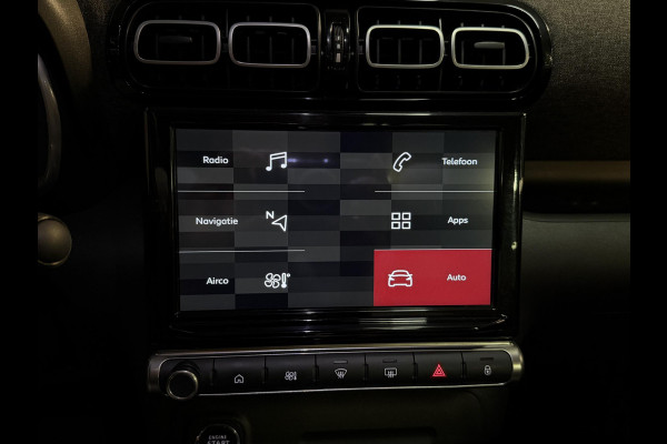 Citroën C3 Aircross 1.2 PureTech Shine 16"/Panoramadak/Leder/Stoelverwarming/Camera/Navigatie/Apple Carplay & Android Auto