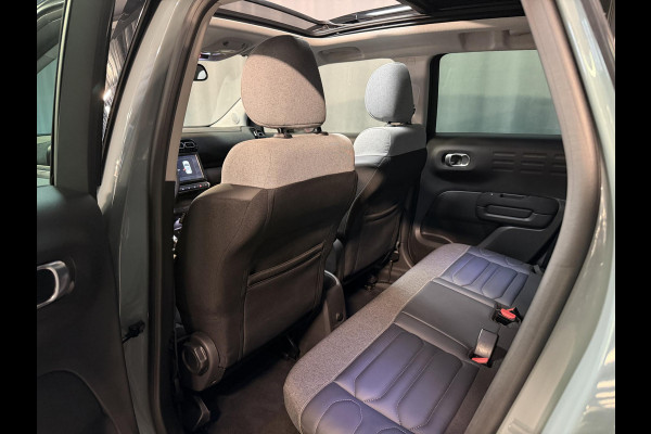 Citroën C3 Aircross 1.2 PureTech Shine 16"/Panoramadak/Leder/Stoelverwarming/Camera/Navigatie/Apple Carplay & Android Auto