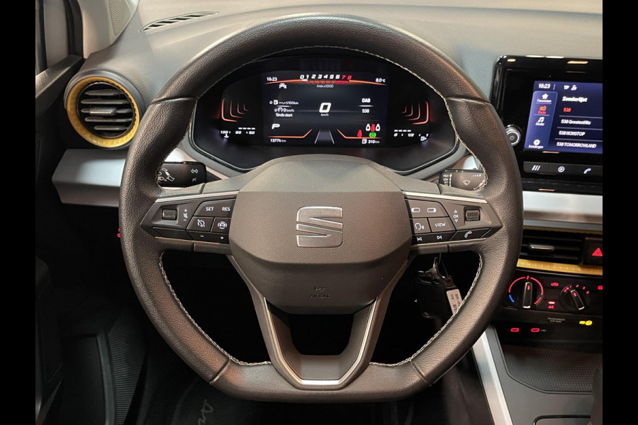 Seat Arona 1.0 TSI Style 16"/Apple Carplay & Android Auto/PDC/LED