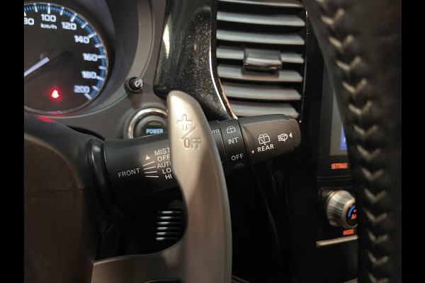 Mitsubishi Outlander 2.4 PHEV Intense 18"/Adaptieve cruise/Dodehoek/LED/Stoelverwarming/PDC v+a/Camera/Apple Carplay & Android Auto