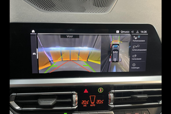 BMW 3 Serie Touring 330e xDrive High Executive 19"/Panoramadak/Adaptieve cruise/Stoelverwarming + memory/Laser LED/360 camera/Head-up/Keyless