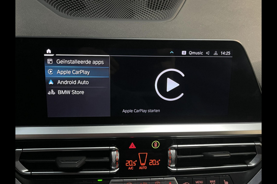 BMW 3 Serie Touring 330e xDrive High Executive 19"/Panoramadak/Adaptieve cruise/Stoelverwarming + memory/Laser LED/360 camera/Head-up/Keyless