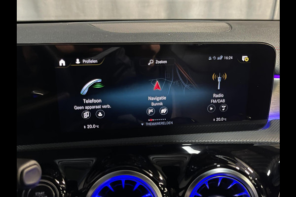Mercedes-Benz CLA-Klasse 250 e AMG Line 19"/Panoramadak/Sfeerverlichting/Keyless/Camera/Stoelverwarming
