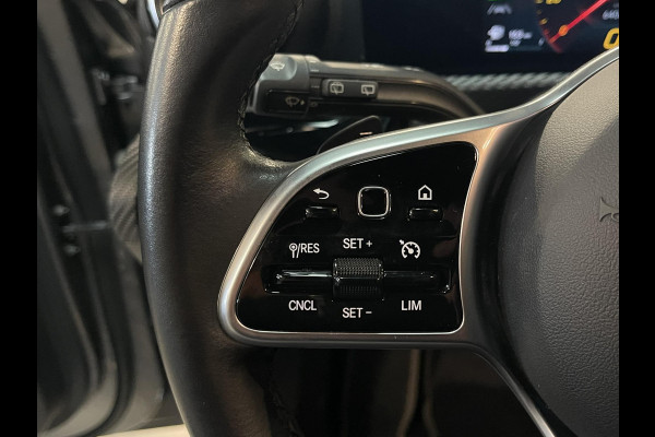 Mercedes-Benz A-Klasse 250 e 17"/Dodehoek/Camera/PDC v+a/Apple Carplay & Android Auto/DAB/Navigatie/Climate
