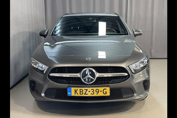 Mercedes-Benz A-Klasse 250 e 17"/Dodehoek/Camera/PDC v+a/Apple Carplay & Android Auto/DAB/Navigatie/Climate