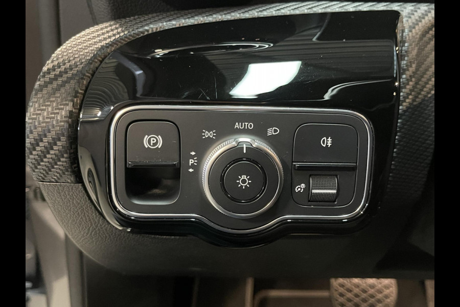 Mercedes-Benz A-Klasse 250 e 17"/Dodehoek/Camera/PDC v+a/Apple Carplay & Android Auto/DAB/Navigatie/Climate