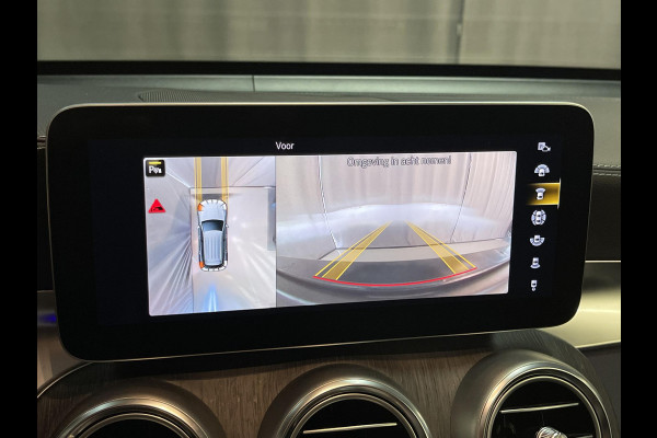Mercedes-Benz GLC 300e 4MATIC AMG Line 19"/Panoramadak/Luchtvering/Burmester/360 camera/Trekhaak/Multibeam/Adaptieve cruise/Keyless/Dodehoek
