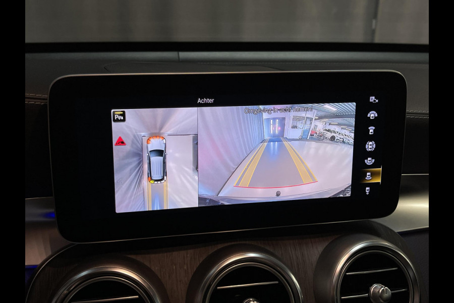 Mercedes-Benz GLC 300e 4MATIC AMG Line 19"/Panoramadak/Luchtvering/Burmester/360 camera/Trekhaak/Multibeam/Adaptieve cruise/Keyless/Dodehoek
