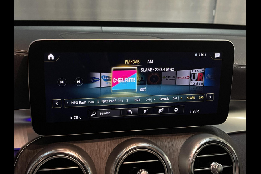 Mercedes-Benz GLC 300e 4MATIC AMG Line 19"/Panoramadak/Luchtvering/Burmester/360 camera/Trekhaak/Multibeam/Adaptieve cruise/Keyless/Dodehoek