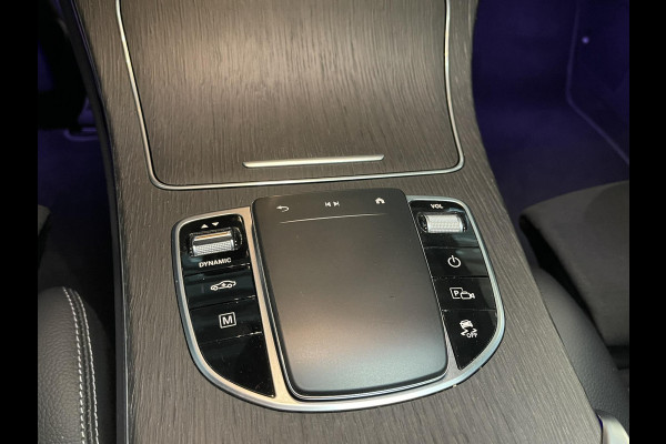 Mercedes-Benz GLC 300e 4MATIC AMG Line 19"/Panoramadak/Luchtvering/Burmester/360 camera/Trekhaak/Multibeam/Adaptieve cruise/Keyless/Dodehoek