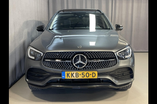 Mercedes-Benz GLC 300e 4MATIC AMG Line 19"/Panoramadak/Luchtvering/Burmester/360 camera/Trekhaak/Multibeam/Adaptieve cruise/Keyless/Dodehoek