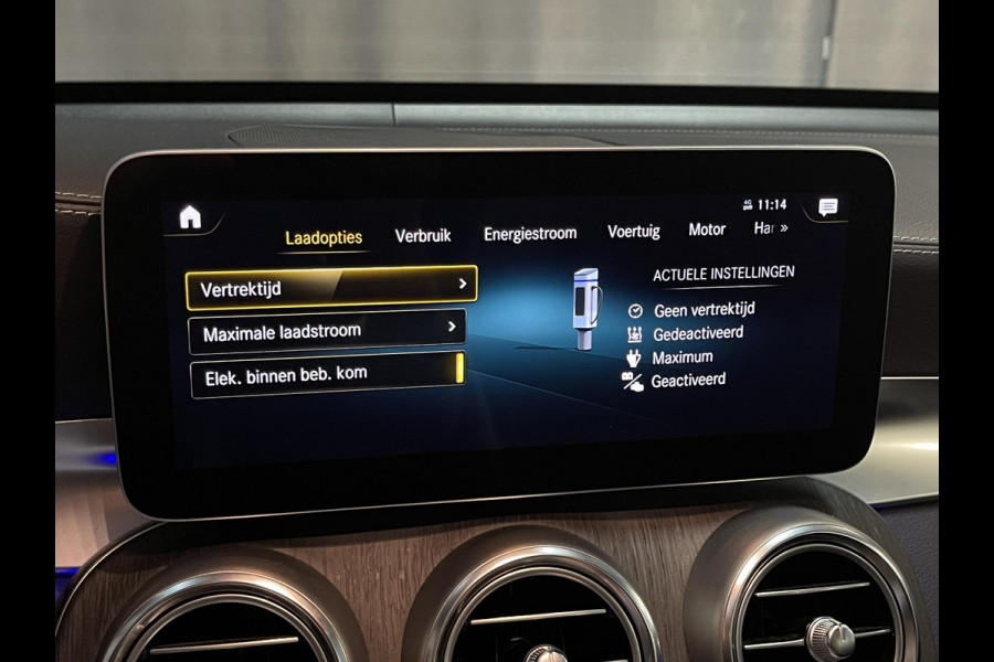 Mercedes-Benz GLC 300e 4MATIC AMG Line 19"/Panoramadak/Luchtvering/Burmester/360 camera/Trekhaak/Multibeam/Adaptieve cruise/Keyless/Dodehoek