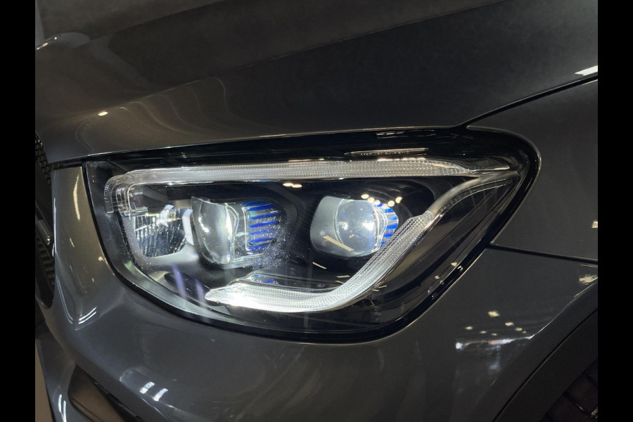 Mercedes-Benz GLC 300e 4MATIC AMG Line 19"/Panoramadak/Luchtvering/Burmester/360 camera/Trekhaak/Multibeam/Adaptieve cruise/Keyless/Dodehoek