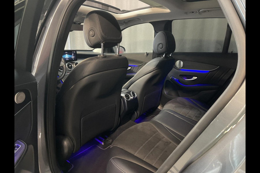 Mercedes-Benz GLC 300e 4MATIC AMG Line 19"/Panoramadak/Luchtvering/Burmester/360 camera/Trekhaak/Multibeam/Adaptieve cruise/Keyless/Dodehoek
