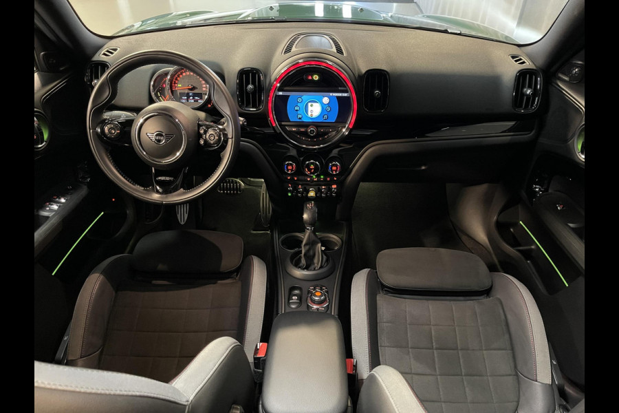 MINI Countryman 1.5 Cooper S E ALL4 Salt John Cooper Works 19"/Panoramadak/JCW sportstoelen + stoelverwarming/Harman Kardon/Keyless/Apple Carplay & Android Auto/Camera
